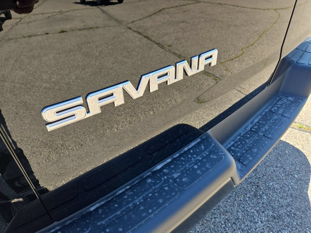 New 2026 GMC Savana 2500 w/ Driver Convenience Package RWD image 33