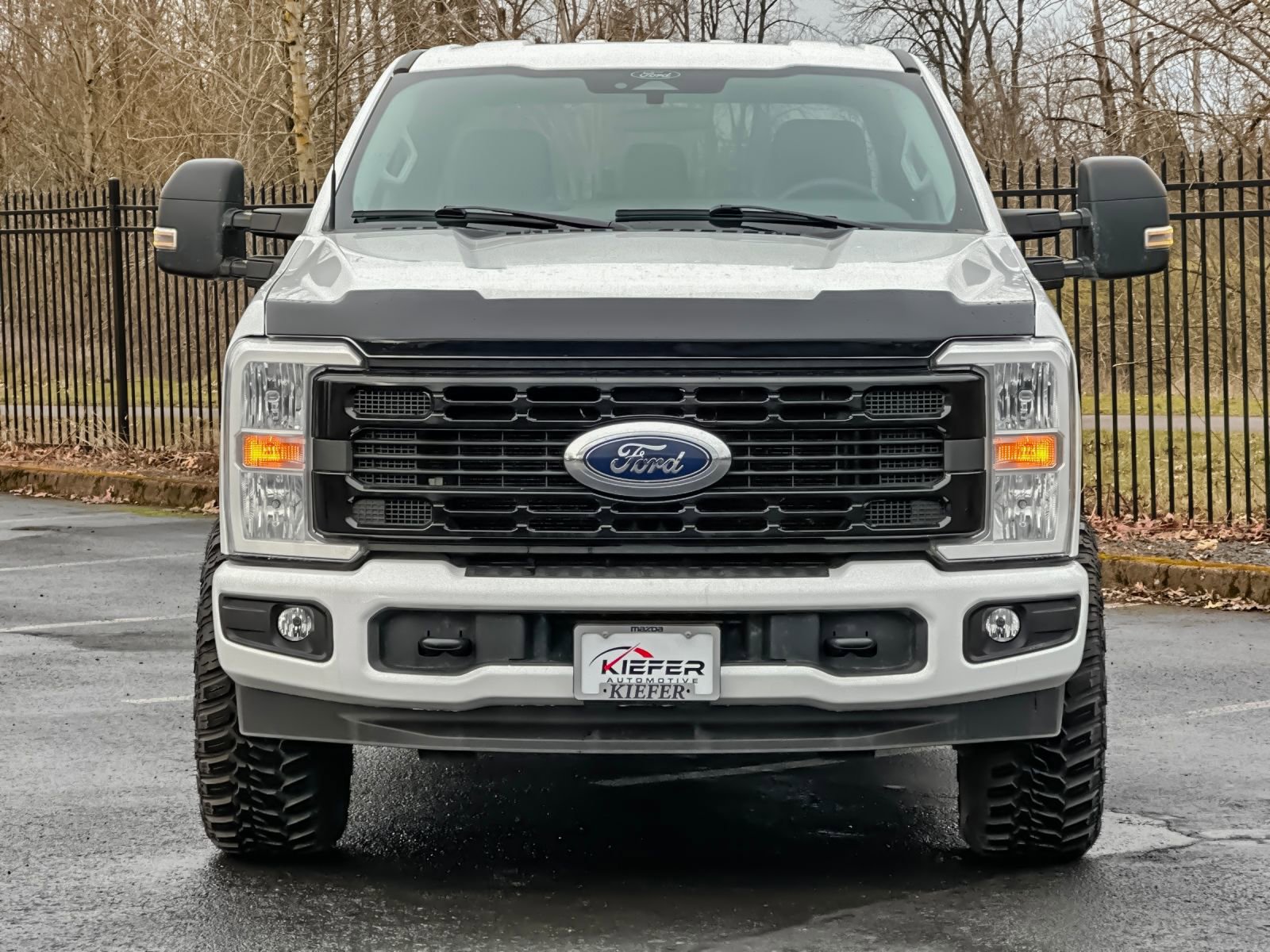 Used 2024 Ford F350 XLT image 9