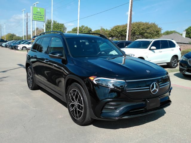 Used 2023 Mercedes-Benz EQB 300 4MATIC image 3