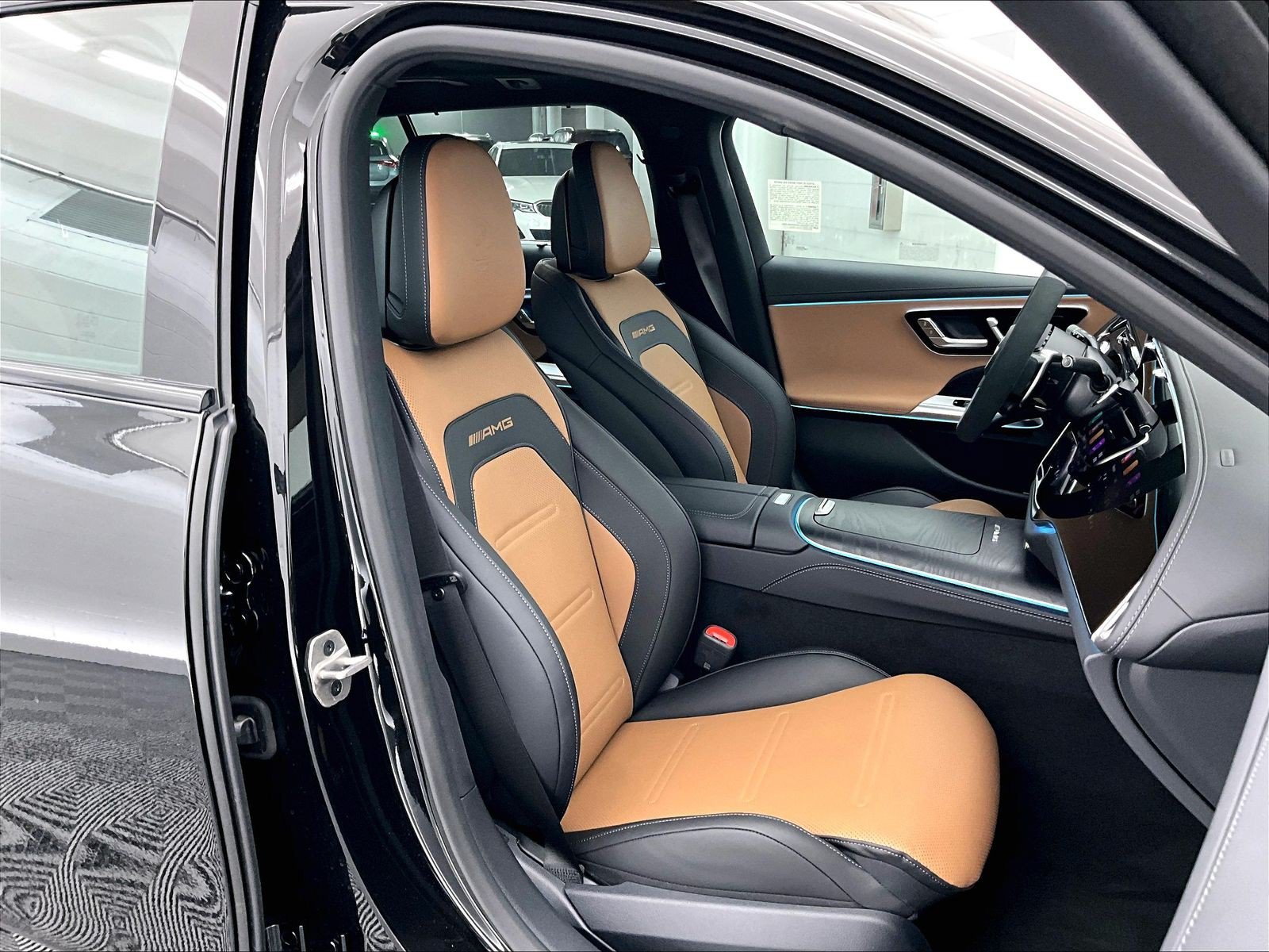 New 2026 Mercedes-Benz E 53 AMG e 4MATIC Wagon image 5