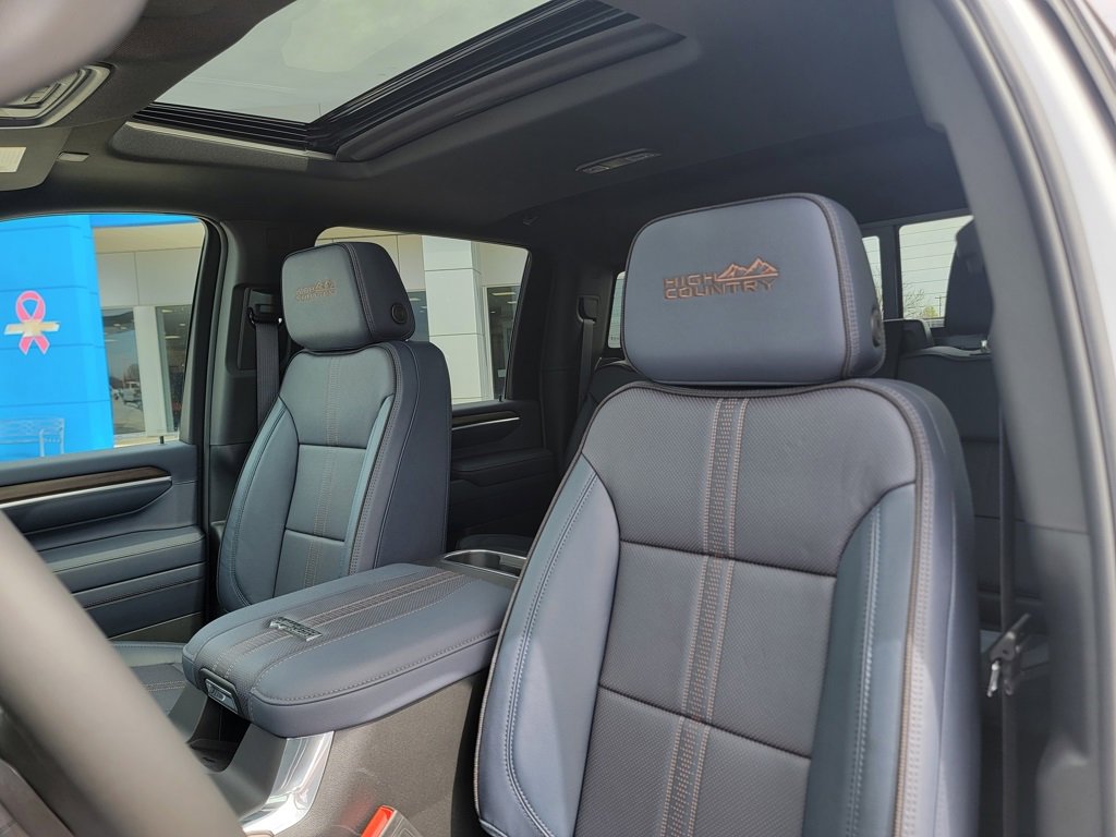 New 2025 Chevrolet Silverado 2500 High Country w/ Technology Package image 14