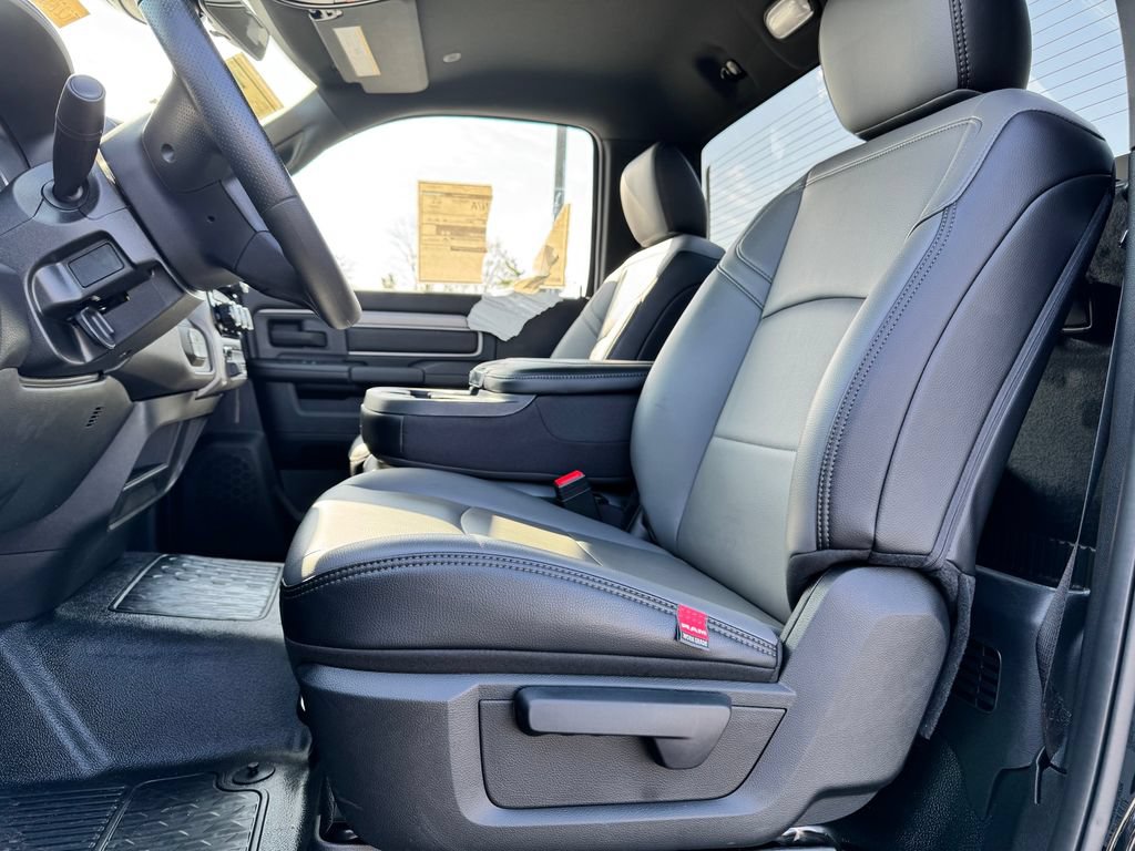 New 2026 RAM 3500 Tradesman AWD/4WD image 12