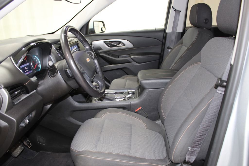 Used 2021 Chevrolet Traverse LT w/ LPO, Cargo Package image 12