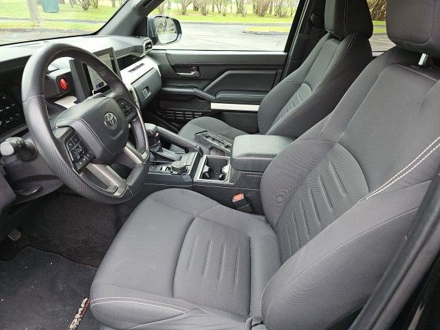 Used 2024 Toyota Tacoma TRD Off-Road AWD/4WD image 19