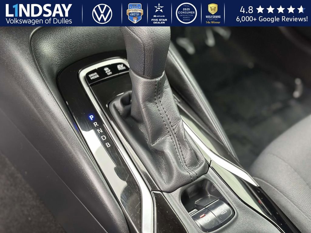 Used 2021 Toyota Corolla LE w/ Carpet Mat Package (TMS) image 18