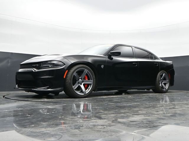 Used 2018 Dodge Charger SRT Hellcat w/ Harman/Kardon Audio Group RWD image 31
