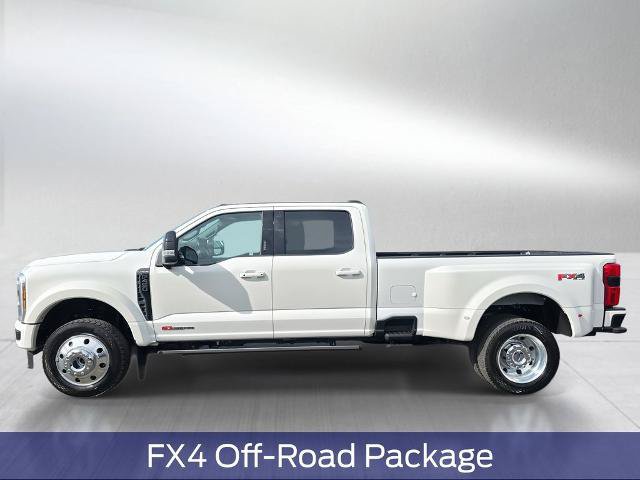 Certified 2026 Ford F450 Platinum w/ FX4 Off-Road Package AWD/4WD image 3