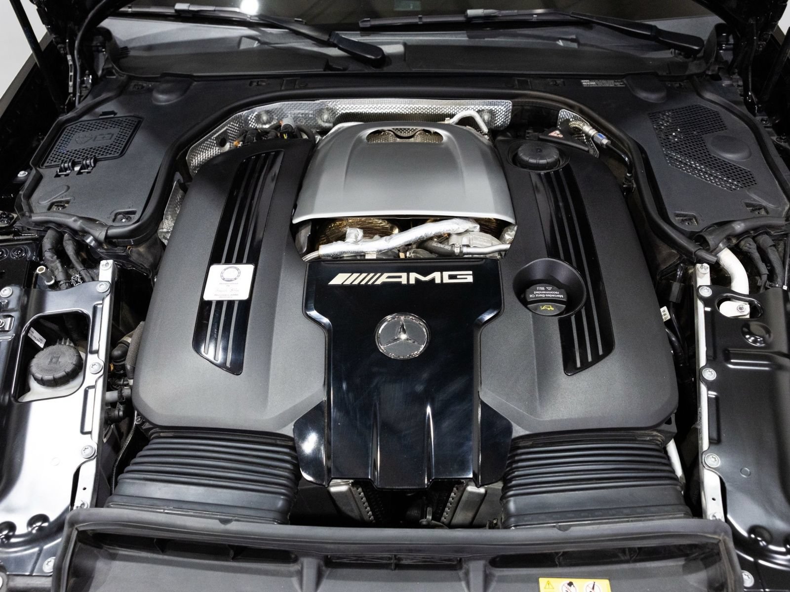 Used 2025 Mercedes-Benz AMG GT 63 image 28