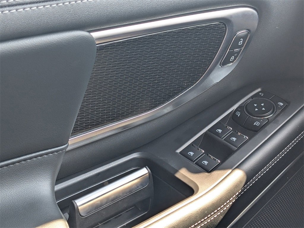 New 2025 Ford Expedition Platinum w/ Stealth Performance Package image 23