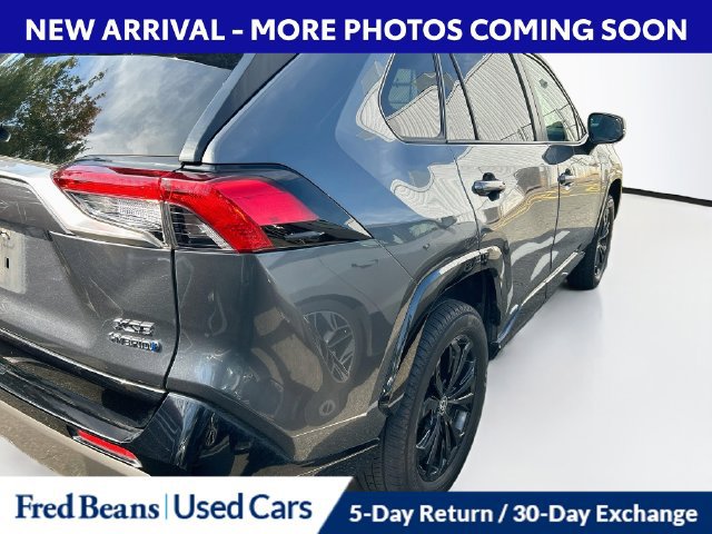 Used 2022 Toyota RAV4 XSE w/ XSE Grade Weather Package AWD/4WD image 6