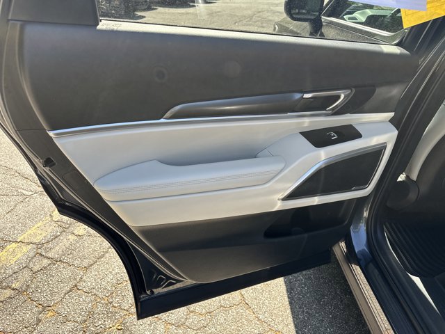 Certified 2024 Kia Telluride S w/ S Sunroof Package AWD/4WD image 27