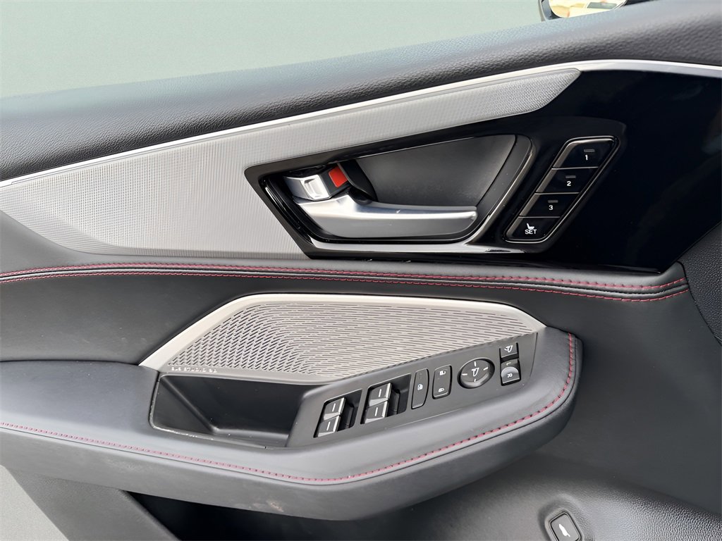 Used 2023 Acura MDX A-Spec image 22
