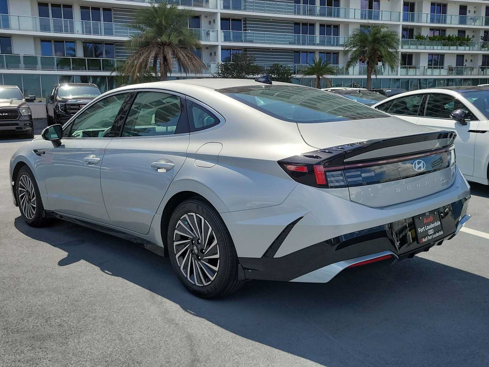 Used 2024 Hyundai Sonata SEL FWD image 10