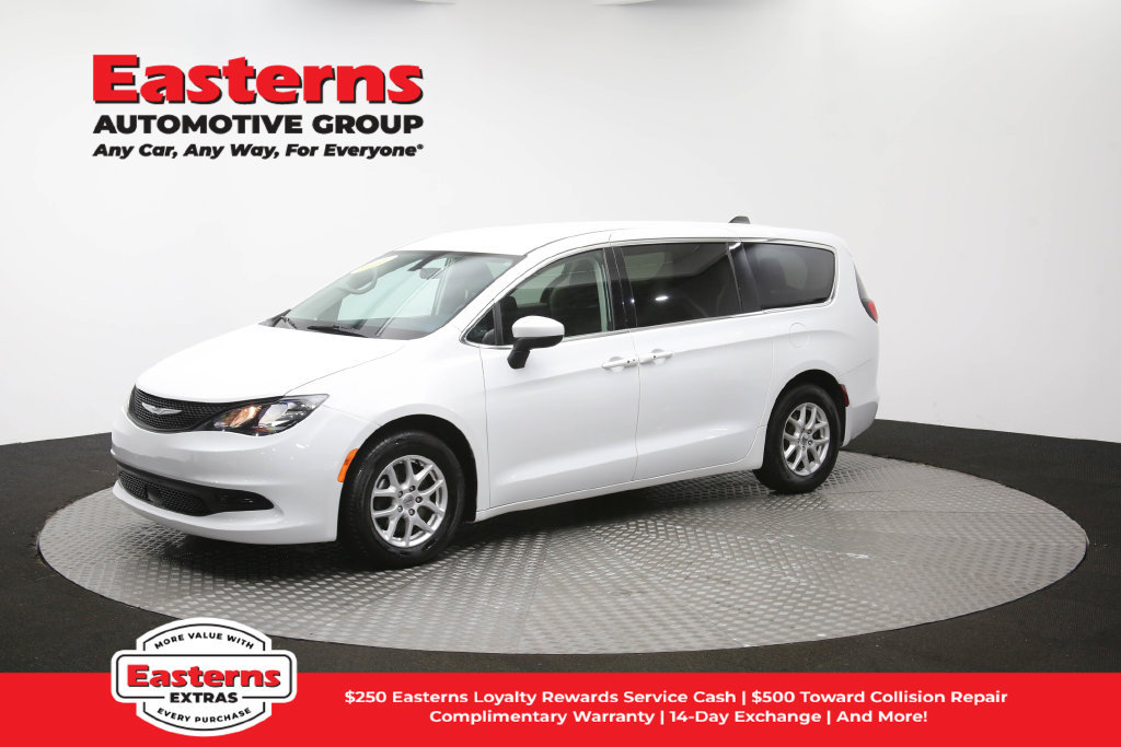 Used 2022 Chrysler Voyager LX FWD image 56