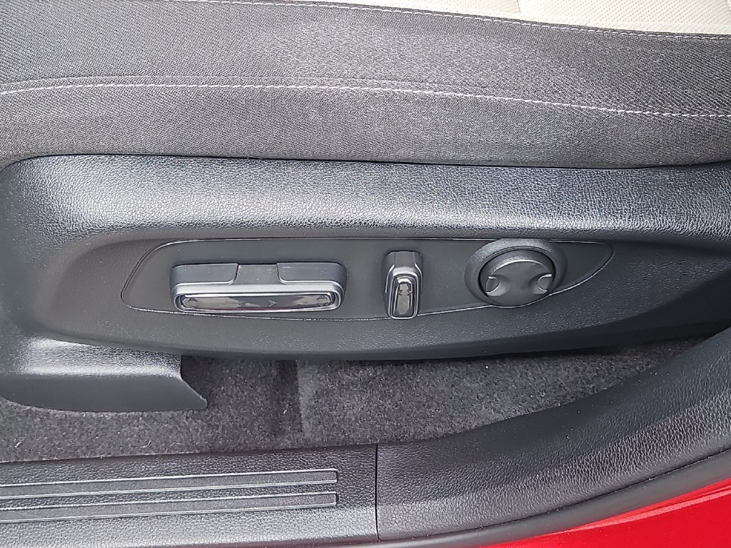 Certified 2024 Honda CR-V EX image 19