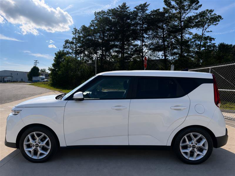 Used 2021 Kia Soul S FWD image 7