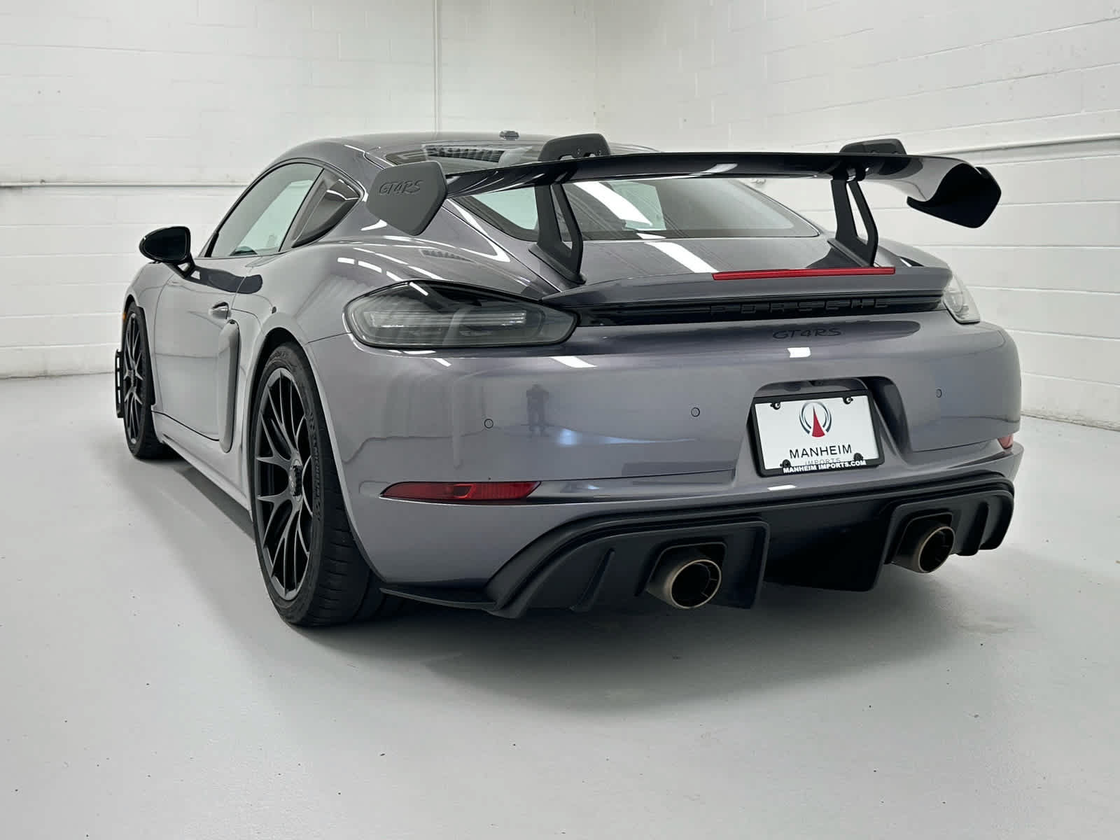 Used 2023 Porsche 718 Cayman GT4 RS RWD image 8
