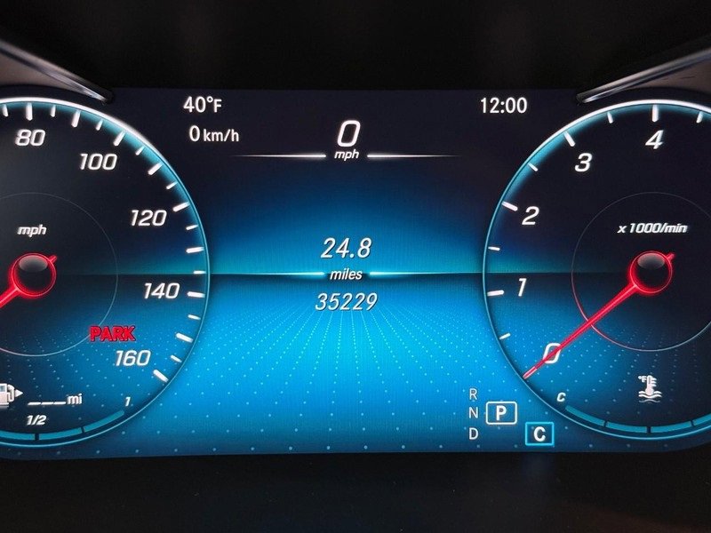 Certified 2022 Mercedes-Benz GLC 300 4MATIC w/ Multimedia Package Lite image 18