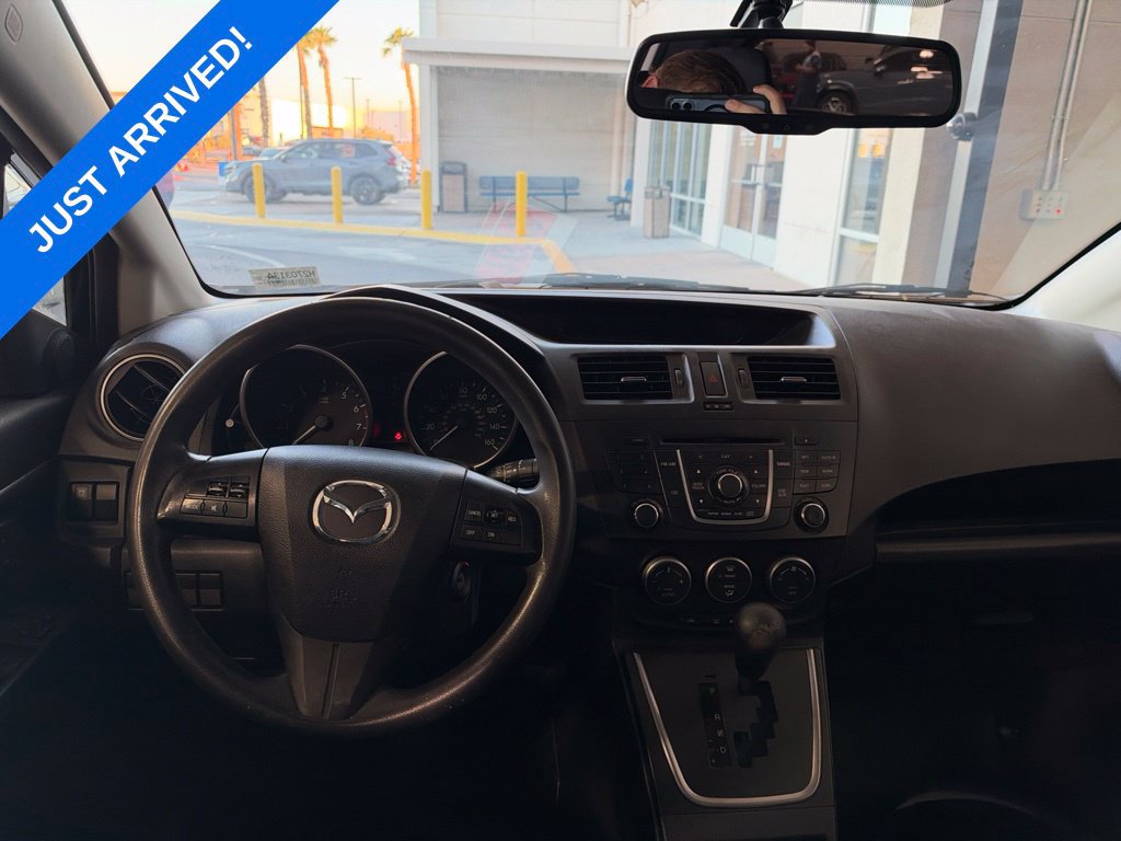 Used 2014 MAZDA MAZDA5 Sport FWD image 6