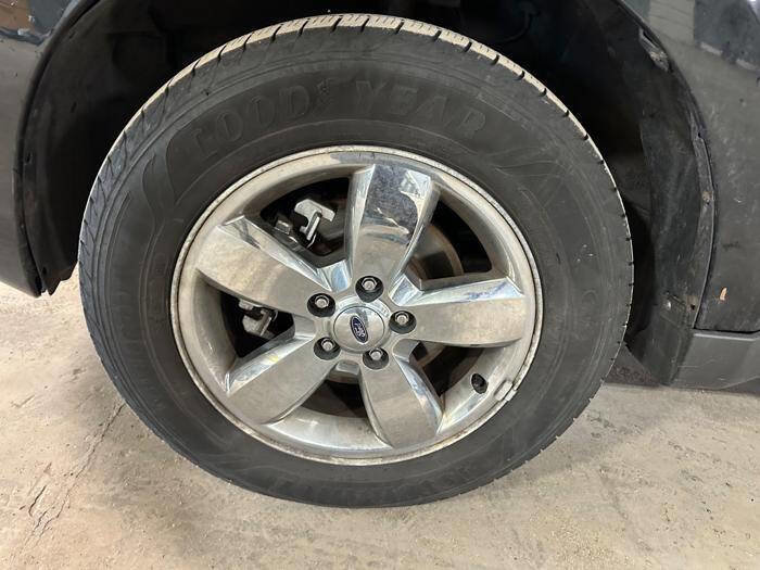 Used 2008 Ford Escape Limited AWD/4WD image 11