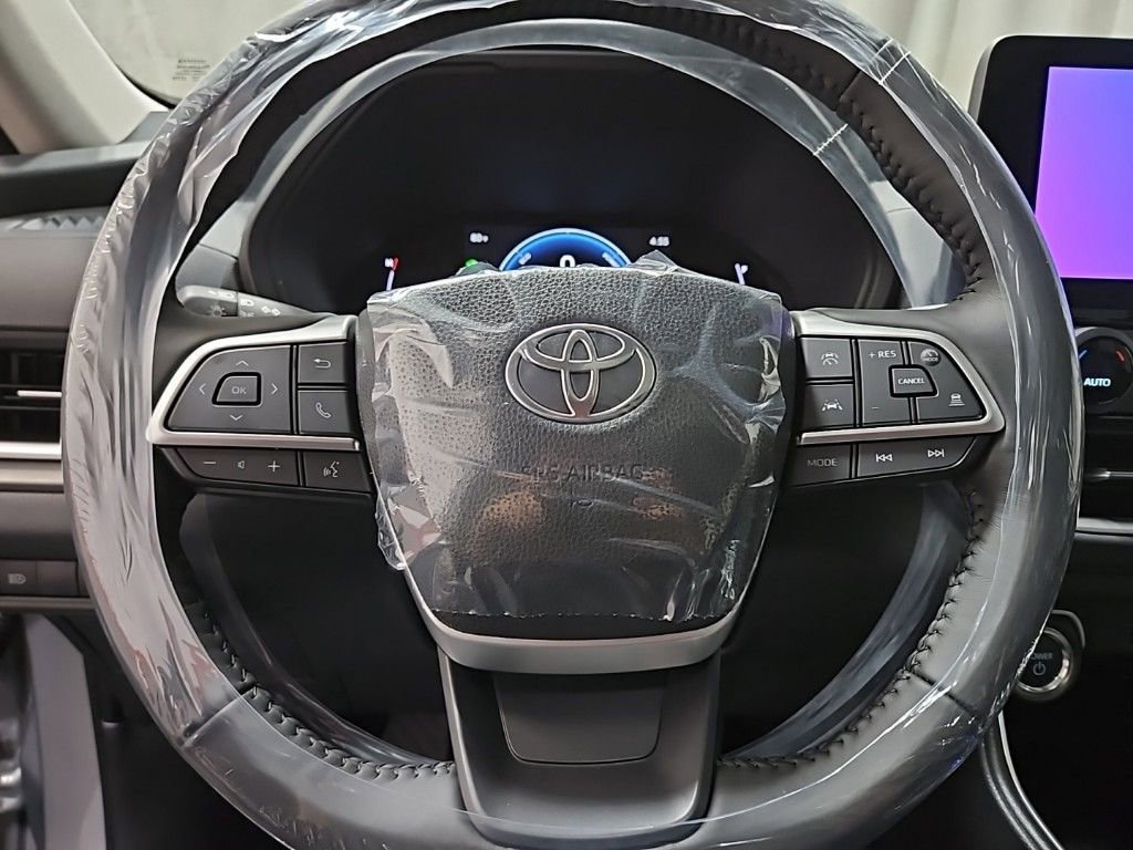 New 2026 Toyota Grand Highlander AWD Hybrid image 14