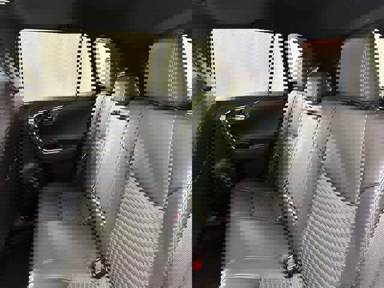 Used 2019 Toyota RAV4 XSE image 11