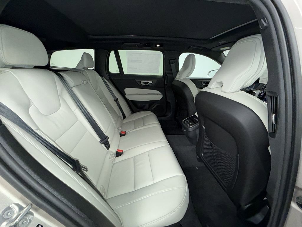 New 2026 Volvo V60 B5 Cross Country Ultra w/ Protection Package Premier image 13