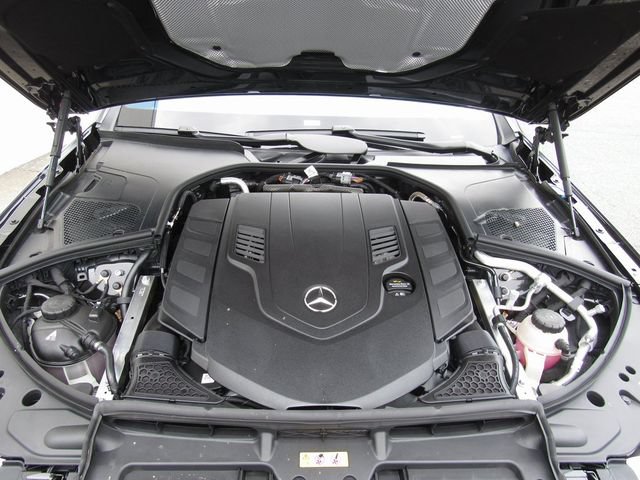 New 2025 Mercedes-Benz S 580 4MATIC Sedan image 8