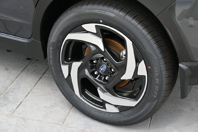 New 2026 Subaru Crosstrek 2.5i Limited w/ Crosstrek Mirror Package AWD/4WD image 12