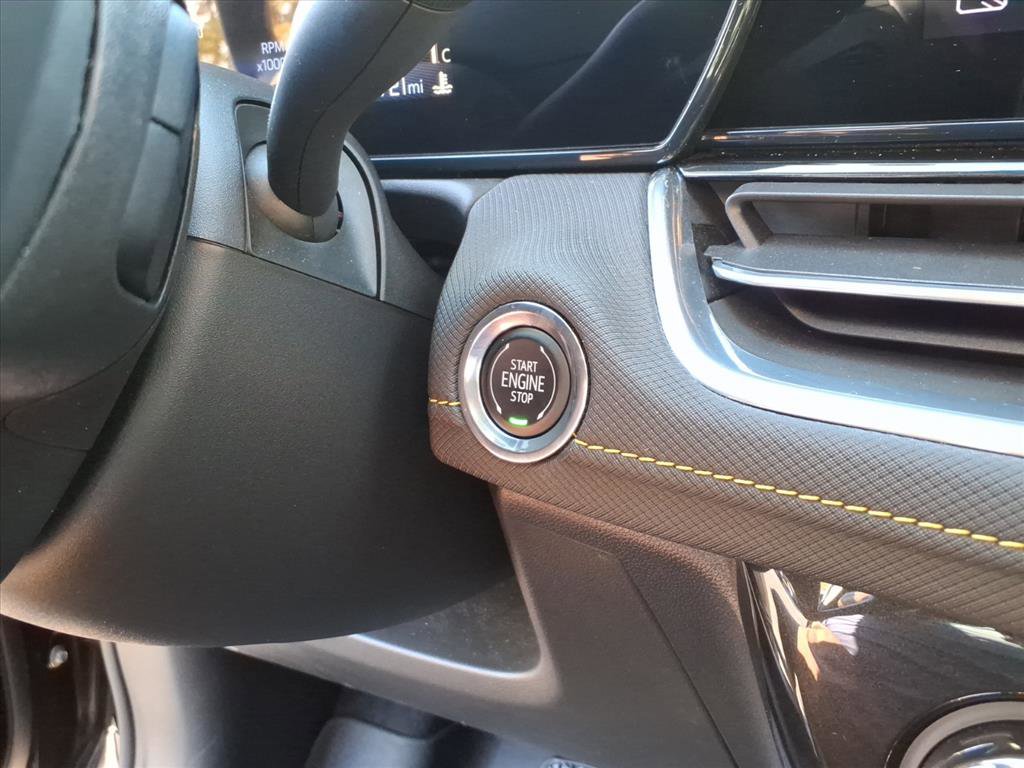 Used 2025 Chevrolet TrailBlazer ACTIV w/ Convenience Package image 12