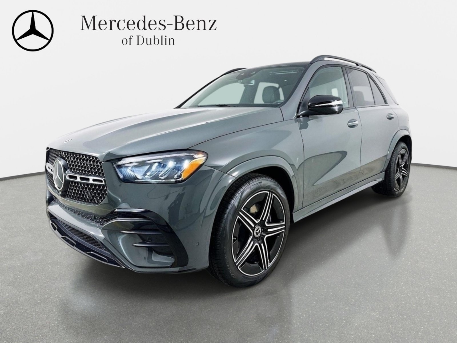 Used 2026 Mercedes-Benz GLE 450 4MATIC image 1