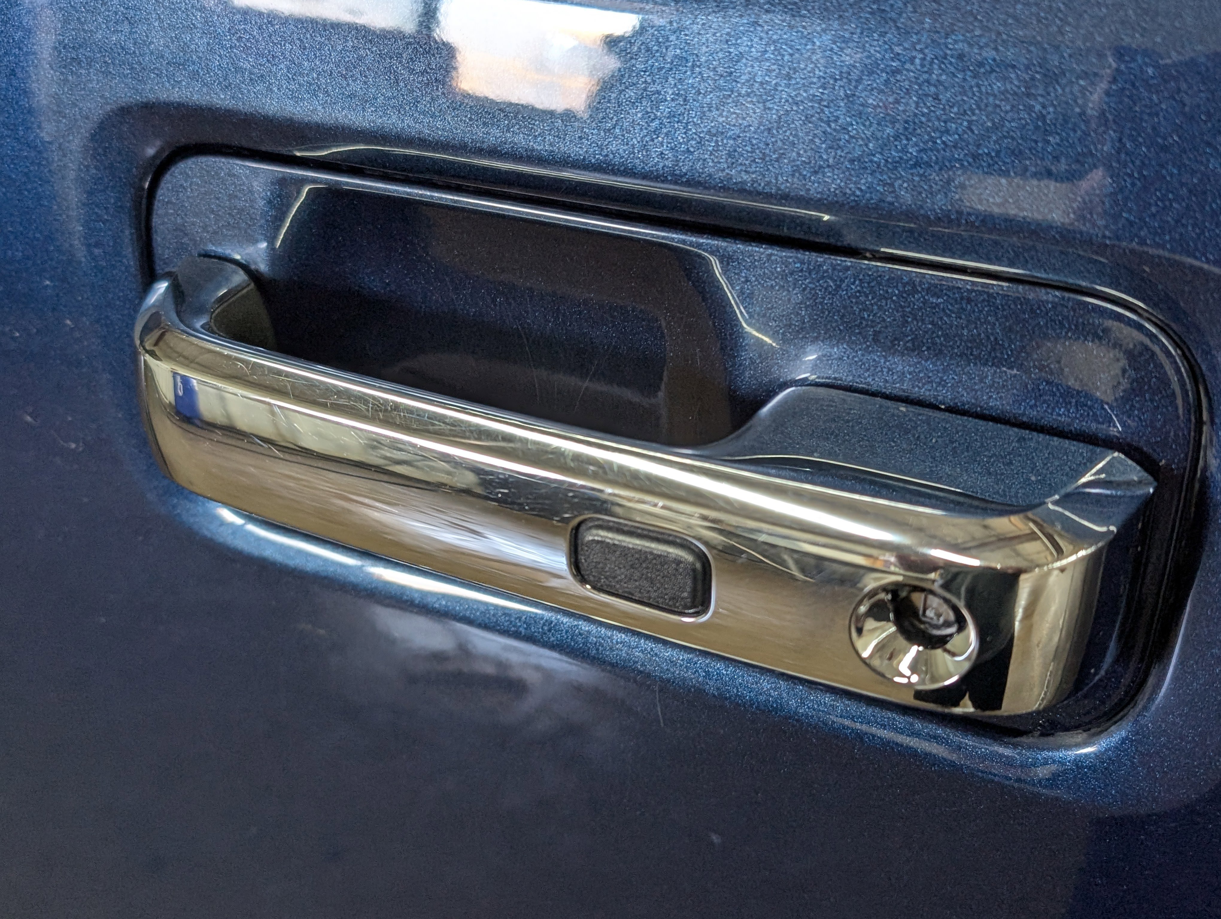 Used 2018 Ford F150 Lariat w/ Equipment Group 502A Luxury image 4