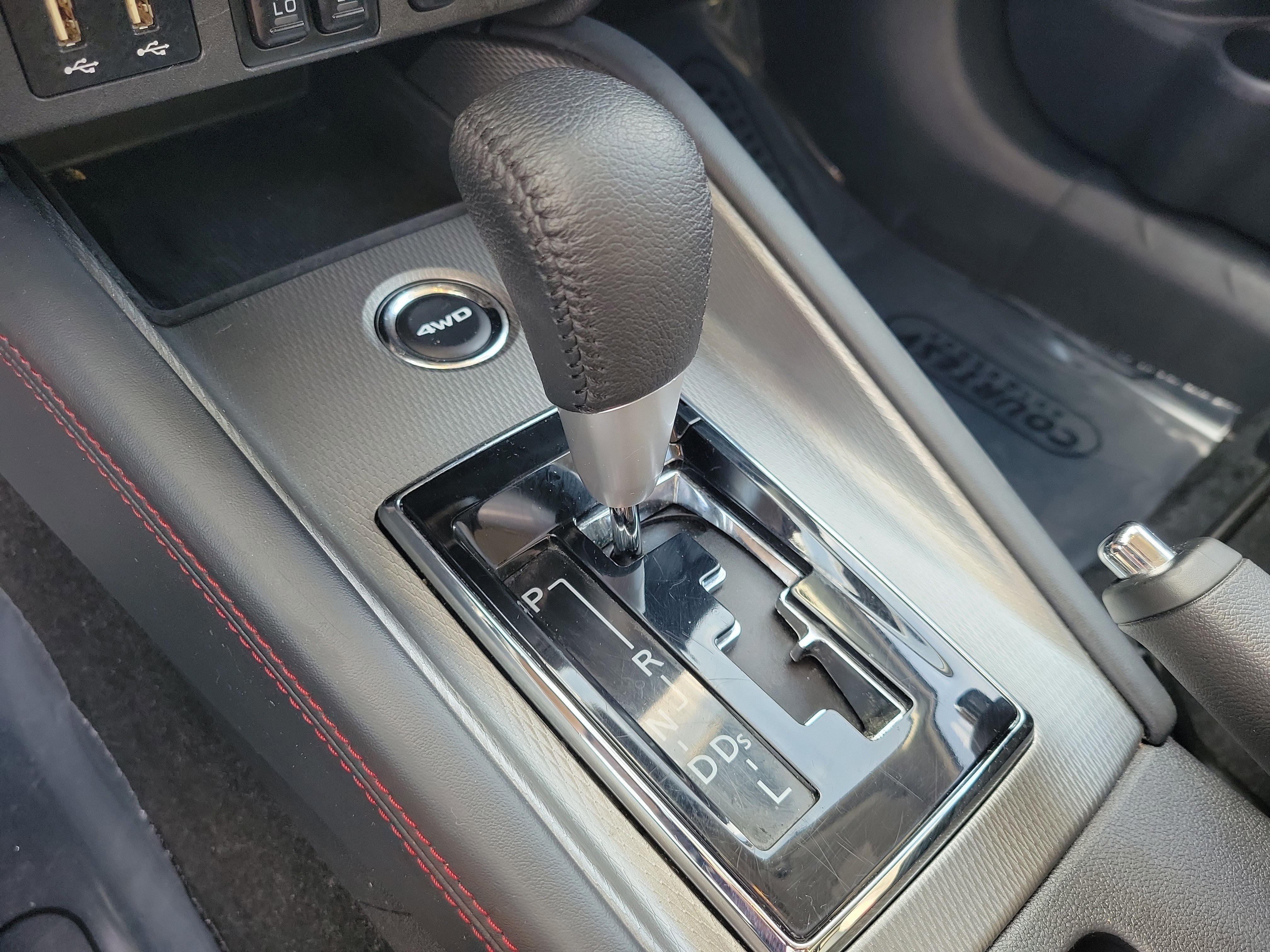 Used 2024 Mitsubishi Outlander Sport SE image 27