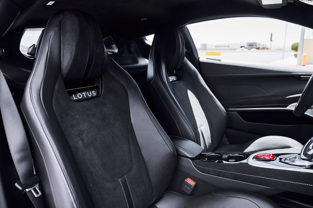 Used 2026 Lotus Emira SE RWD image 38