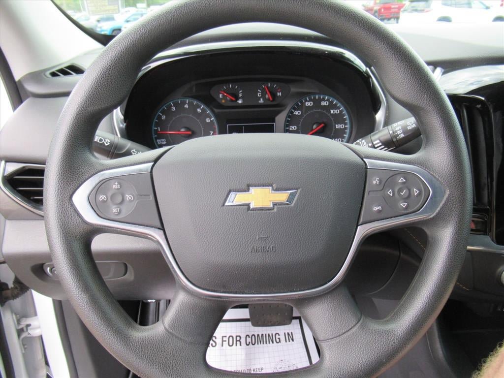 Used 2021 Chevrolet Traverse LS FWD image 21