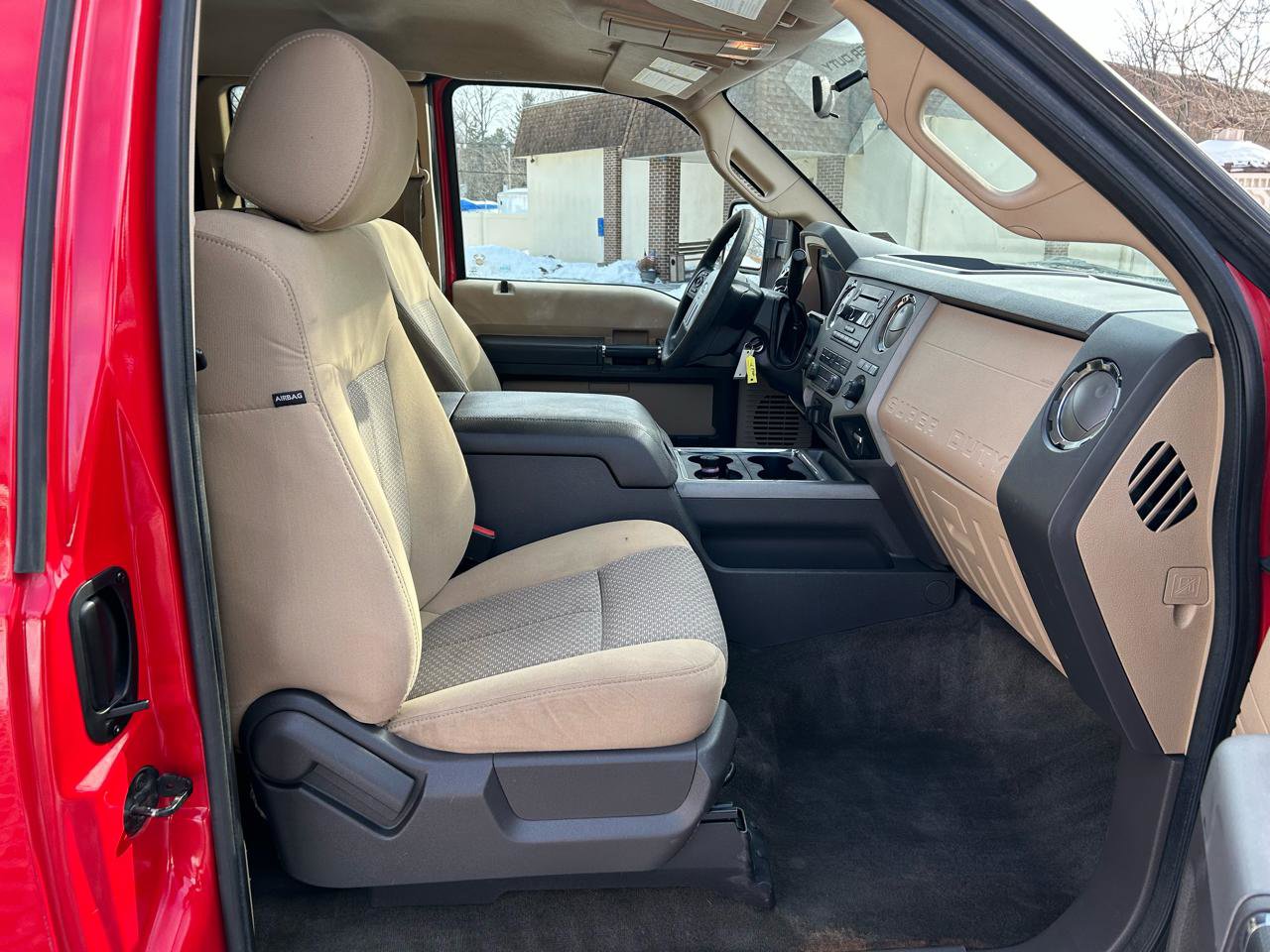 Used 2015 Ford F350 XLT w/ Camper Package image 15