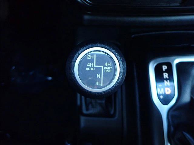 Used 2023 Jeep Wrangler Unlimited w/ Cold Weather Group image 21