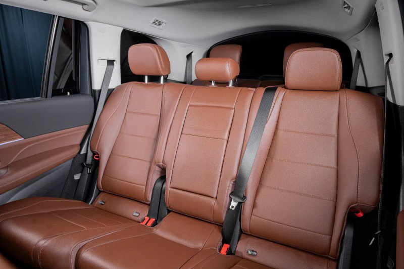 New 2026 Mercedes-Benz GLS 450 4MATIC image 31