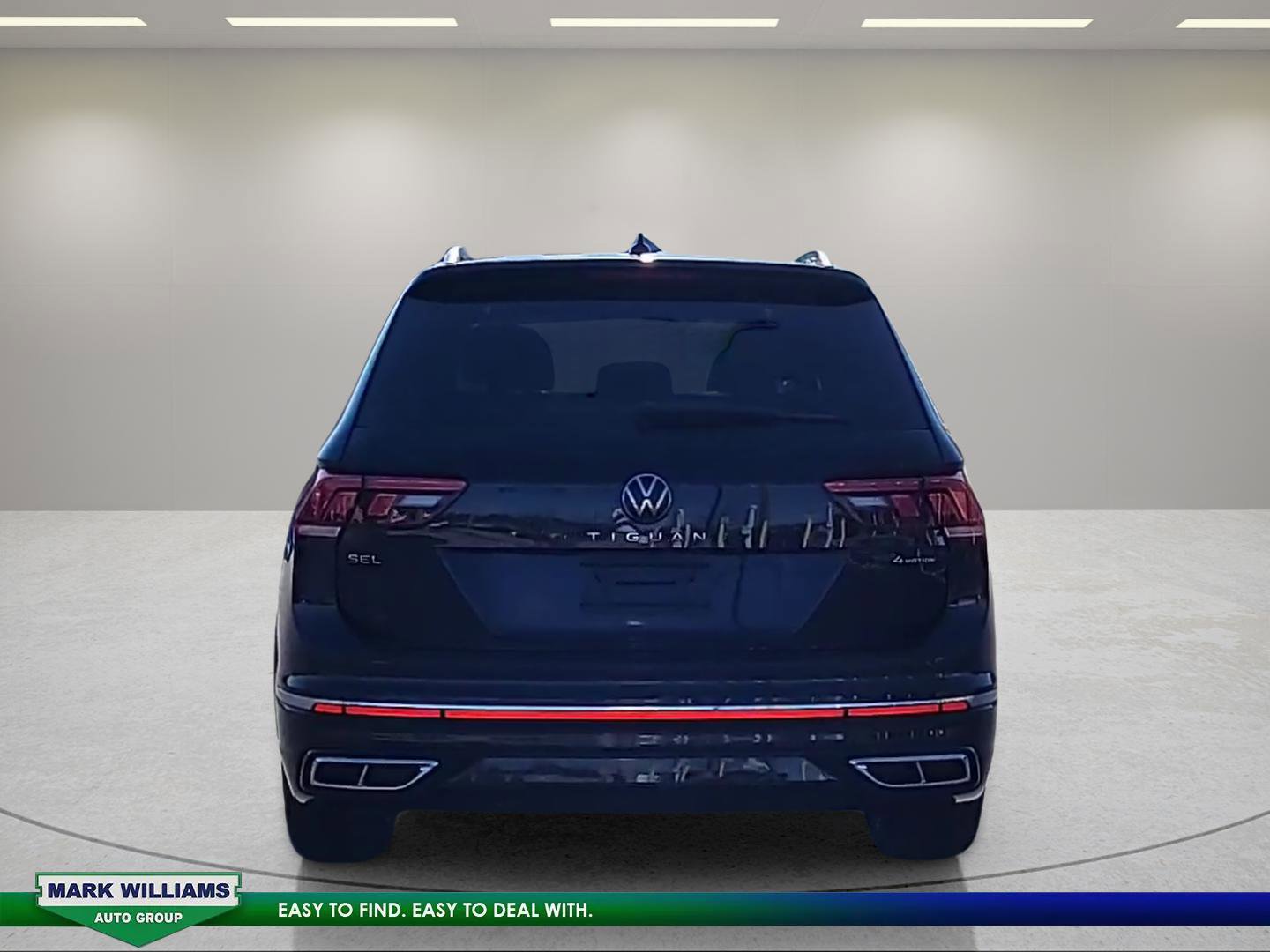 Used 2024 Volkswagen Tiguan SEL R-Line image 5