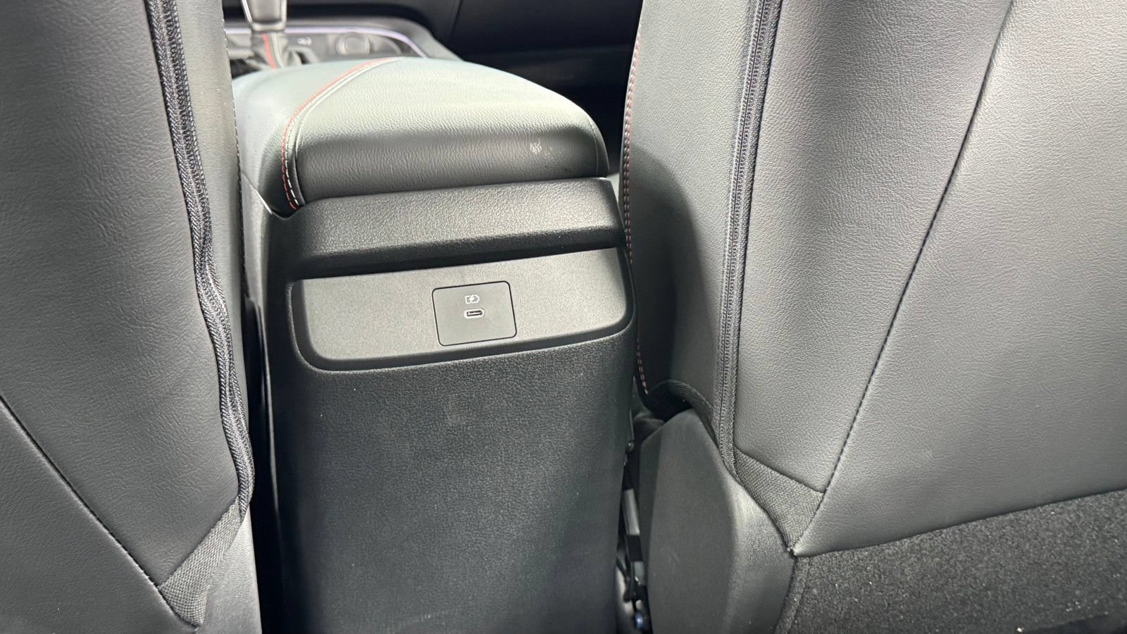 New 2026 Nissan Sentra SR w/ SR Premium Package FWD image 34