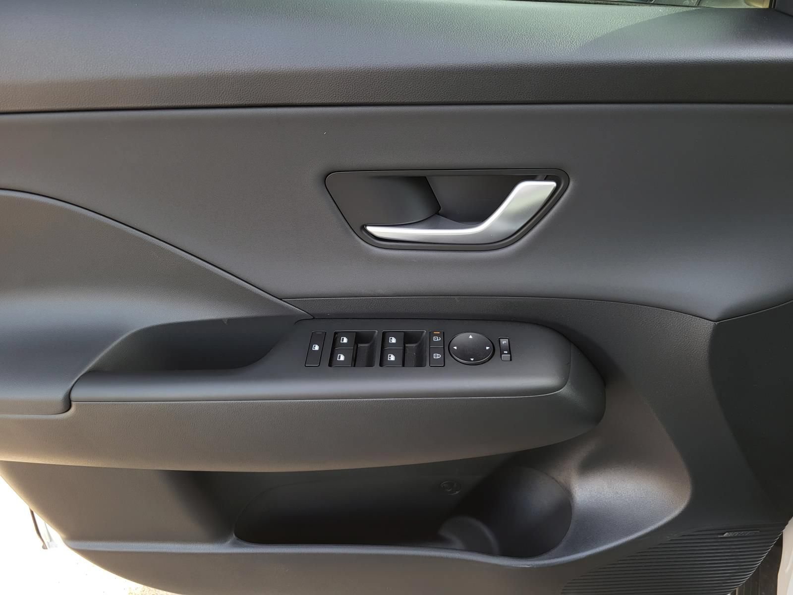 New 2026 Hyundai Kona Limited FWD image 16