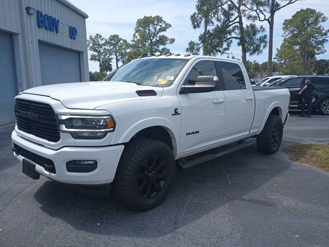 Used 2022 RAM 2500 Laramie AWD/4WD image 2