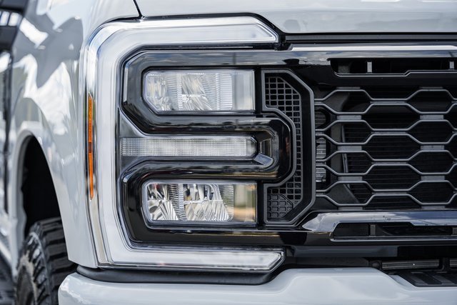 New 2026 Ford F350 Lariat image 14
