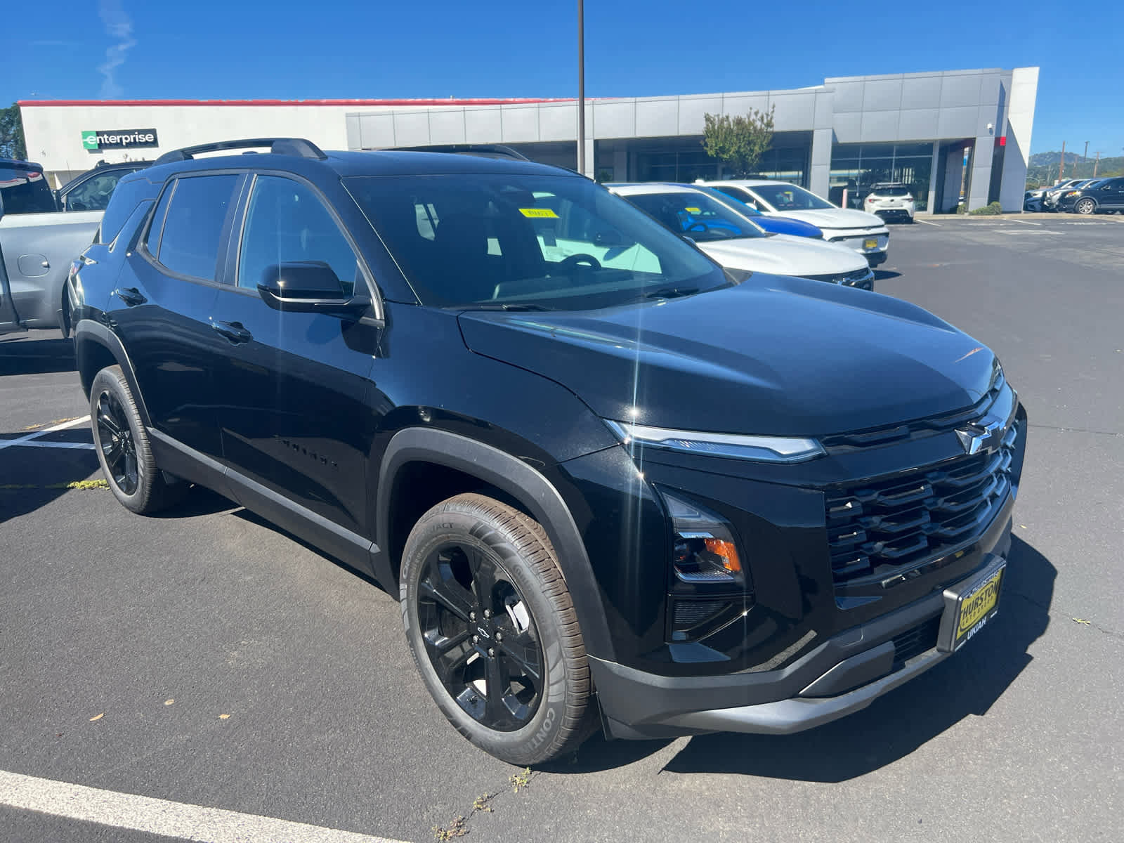 New 2026 Chevrolet Equinox LT w/ Midnight Edition AWD/4WD image 3
