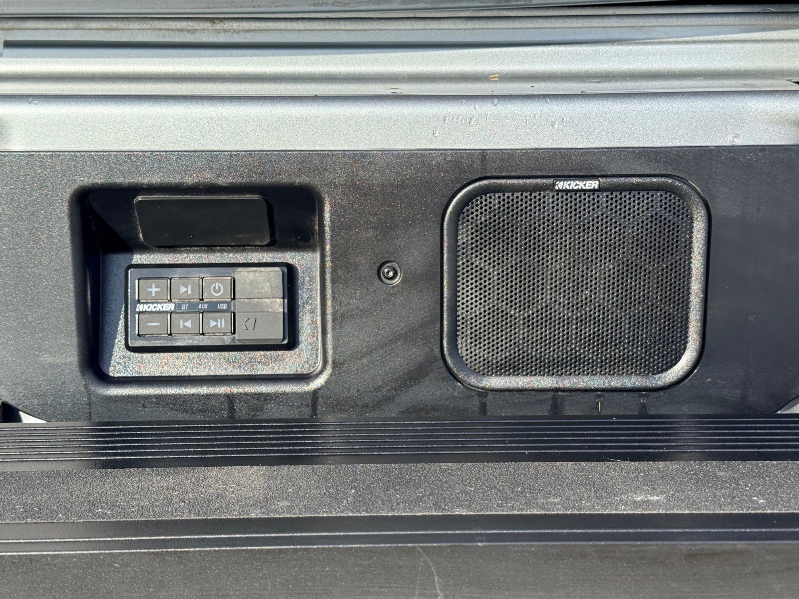 Certified 2025 GMC Sierra 3500 Denali Ultimate image 6