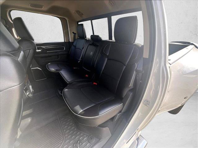 Used 2022 RAM 3500 Laramie AWD/4WD image 28