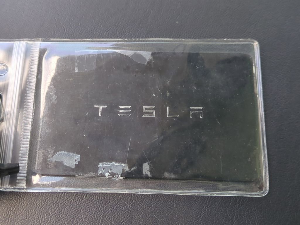 Used 2021 Tesla Model 3 Standard Range Plus image 29