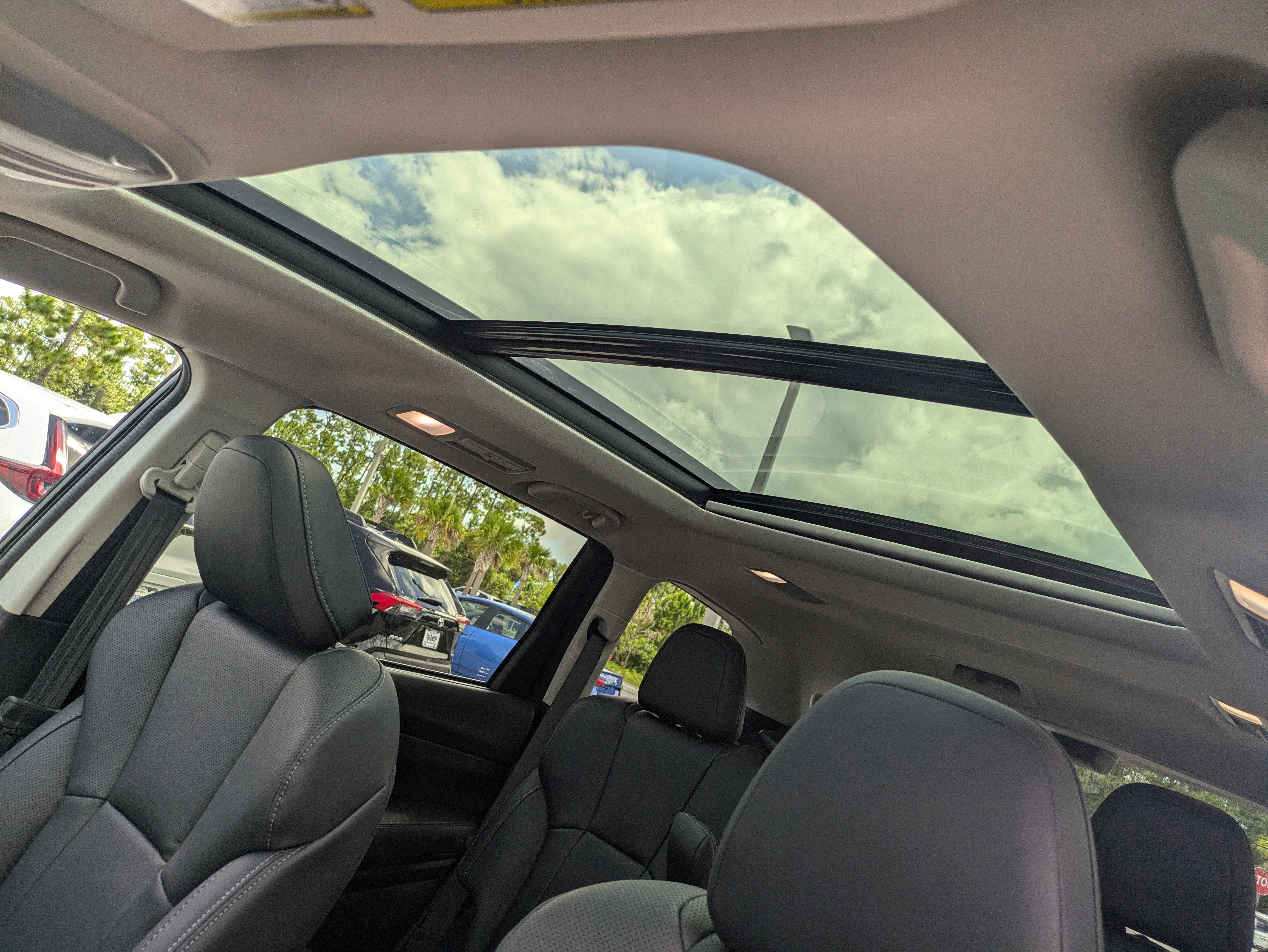Used 2025 Subaru Ascent Touring w/ Popular Package #1 image 19