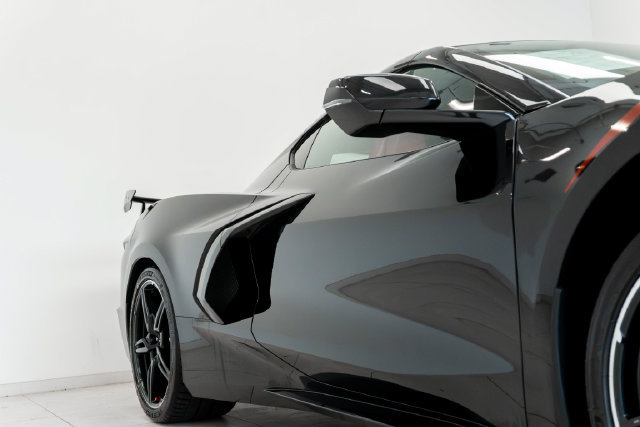 Used 2021 Chevrolet Corvette Stingray Preferred Cpe w/ Z51 Performance Package RWD image 35