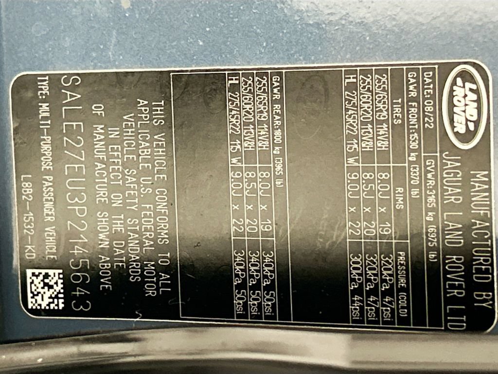 Used 2023 Land Rover Defender 110 X-Dynamic SE AWD/4WD image 34